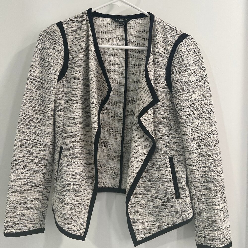 Ann Taylor Petite XXSP Black and White Tweed Open Front Jacket